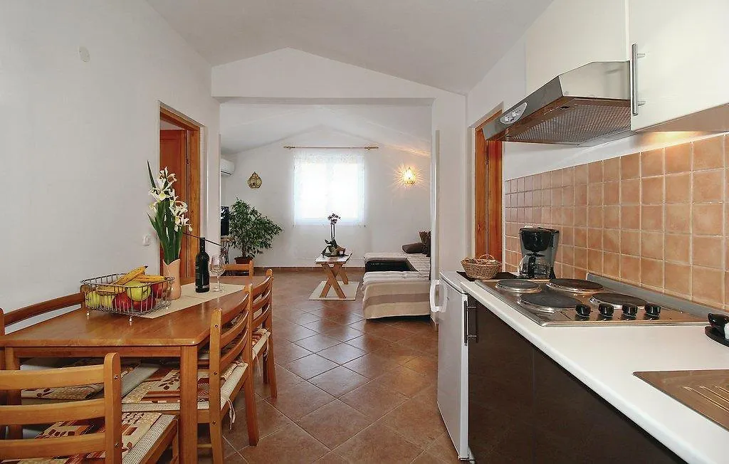 Apartments Vesna Nova Vas  Nova Vas (Porec)