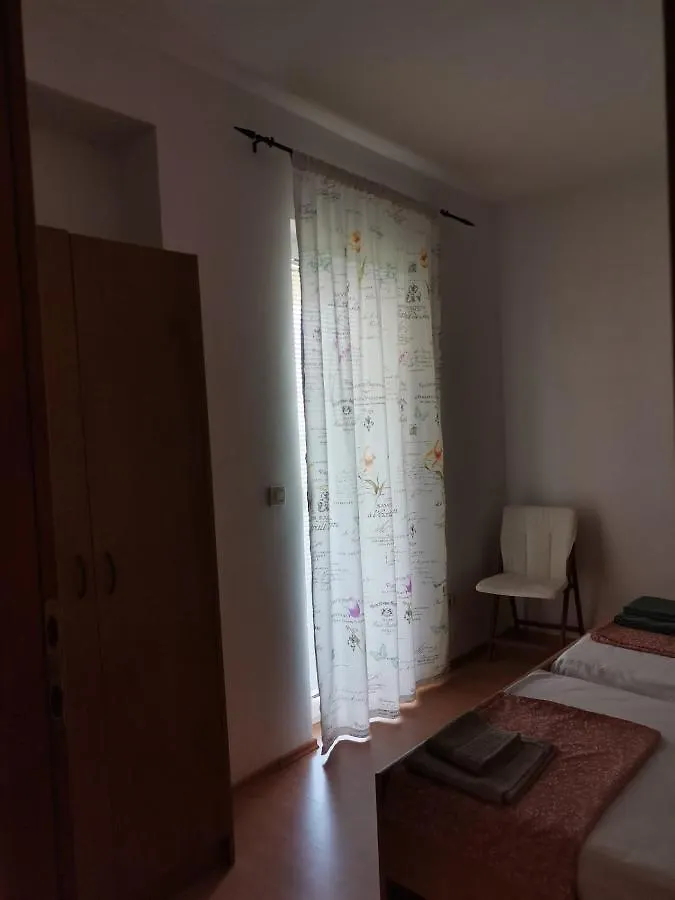 Apartments Vesna Nova Vas  0*, Nova Vas (Porec) Croatia