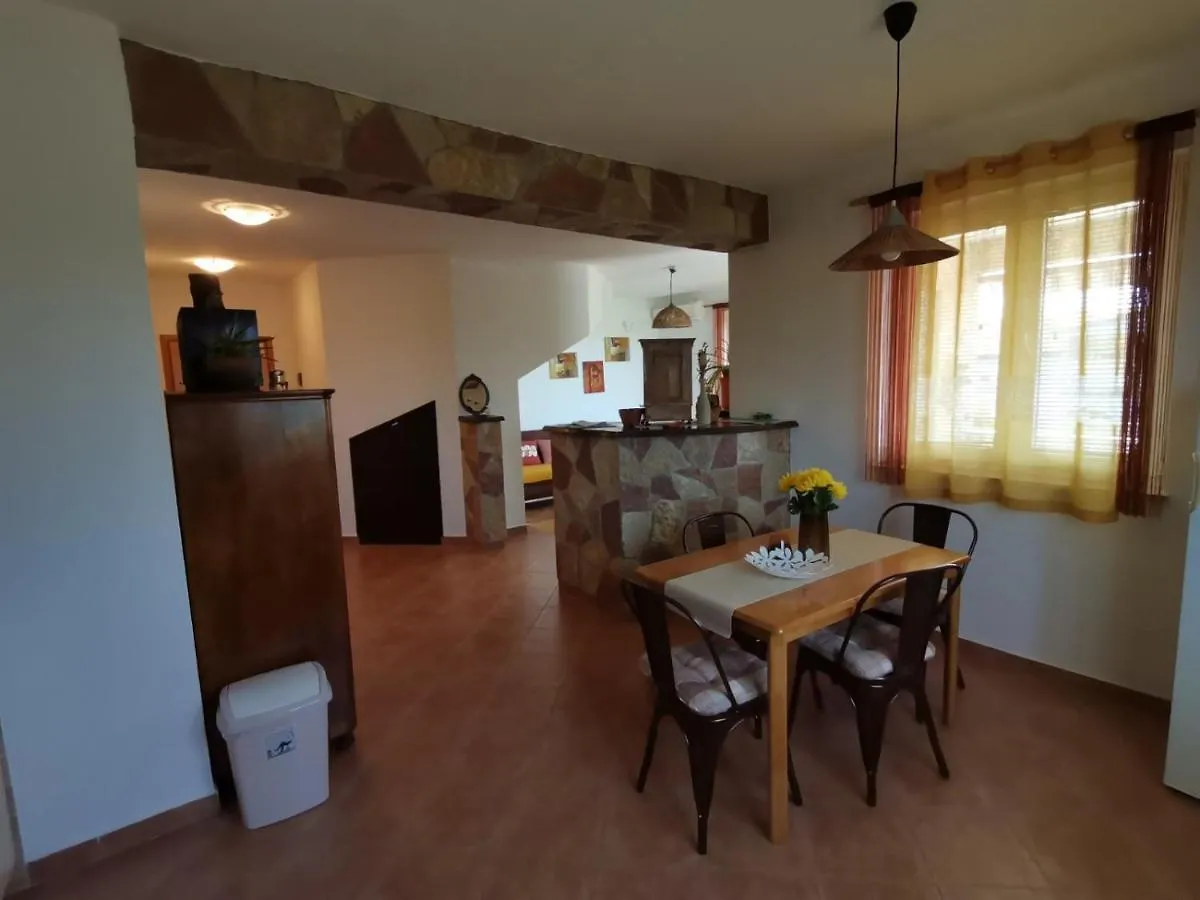 Apartments Vesna Nova Vas  Croatia