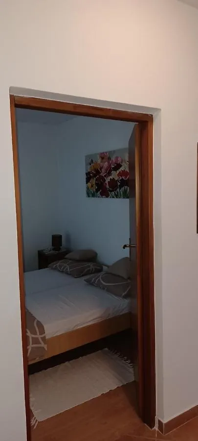 Apartments Vesna Nova Vas  0*, Nova Vas (Porec) Croatia