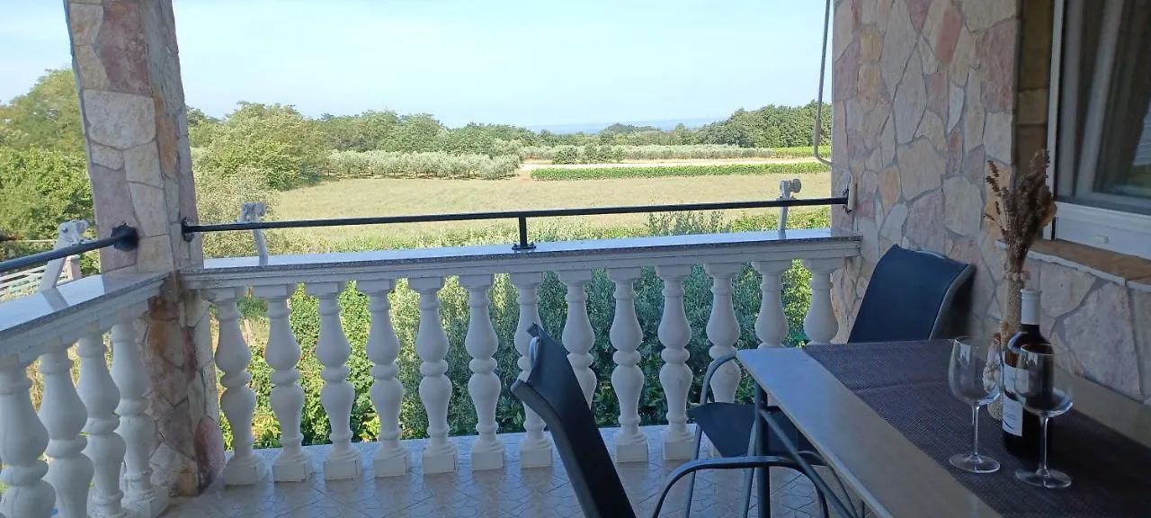 Apartments Vesna Nova Vas  Nova Vas (Porec)