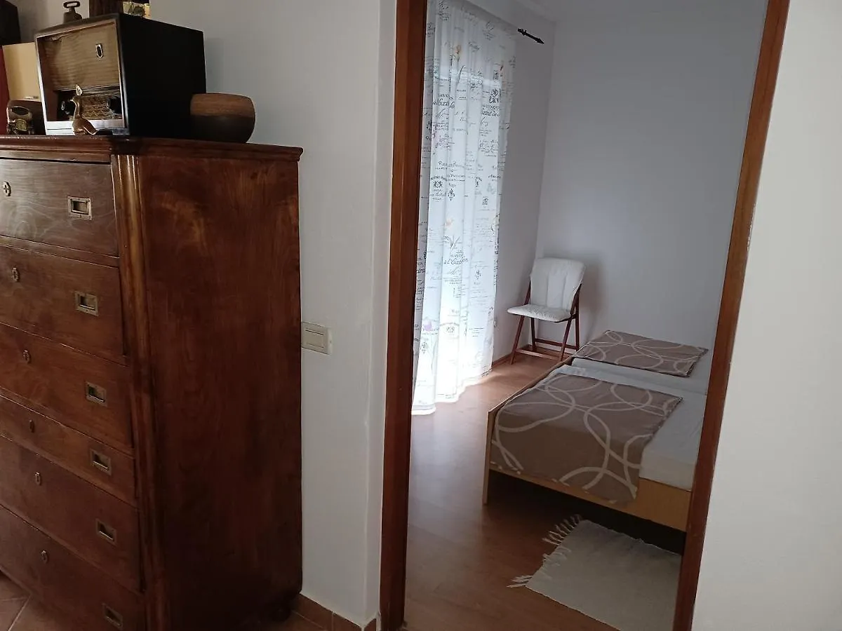 Apartments Vesna Nova Vas  Croatia